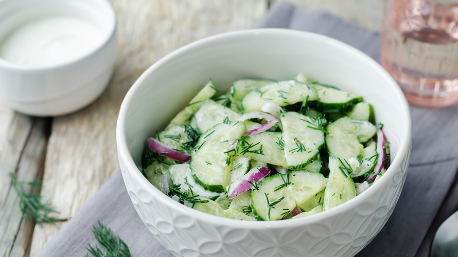 Rezeptbild für Knackiger Gurkensalat