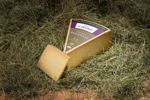 Produktfoto zu Tiroler Bergkäse g.U. Walchsee, 12 Monate gereift, Rohmilch