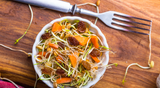 Rezeptbild für Karotten-Linsen-Salat mit Sprossen