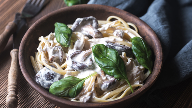 Rezeptbild für Pasta und Shiitake in cremiger Cashewsauce