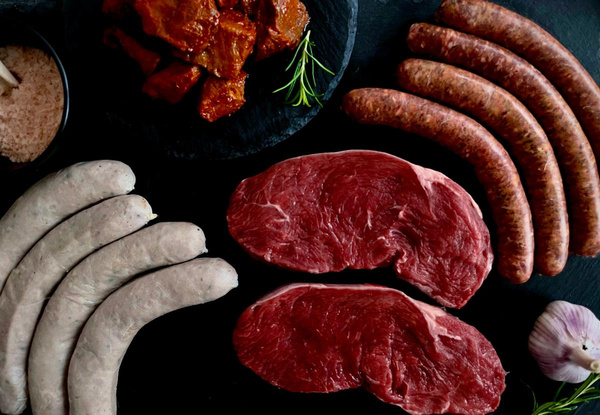 Produktfoto zu Rindfleisch Grillpaket mit Bratwürsten, Merguez, Steaks und Grillwürfeln