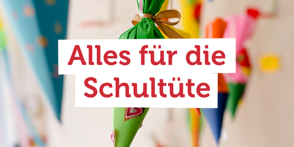 KI generiert: Bunte Schultüten im Hintergrund. Text: "Alles für die Schultüte".