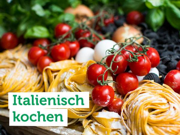 Menschen grillen und stoßen an. Text: "Alles für die Grillsaison".